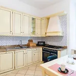 Luxury On The Center Of Appartement *