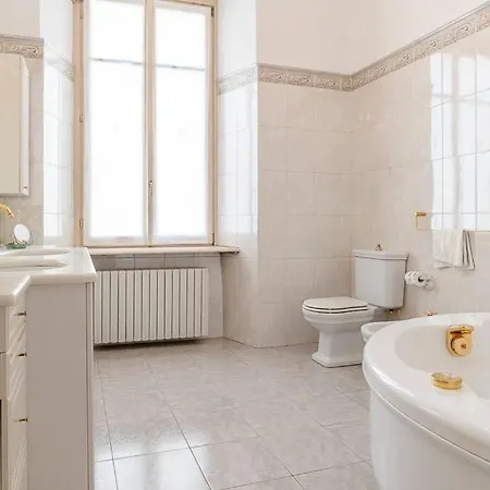 Luxury On The Center Of Appartement Como