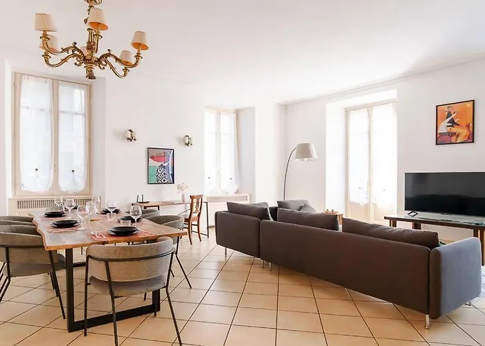 Luxury On The Center Of