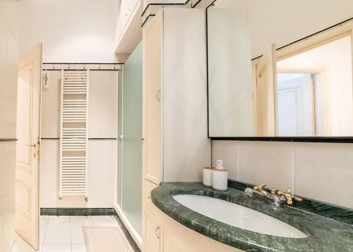 Luxury On The Center Of 아파트 코모