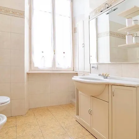 Luxury On The Center Of Apartman Como